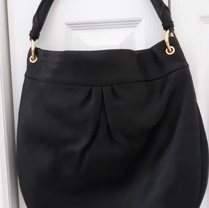 Marc Jacobs Bags - Marc Jacobs Leather Hobo Bag Marc Jacobs Bags - Marc Jacobs Leather Hobo Bag